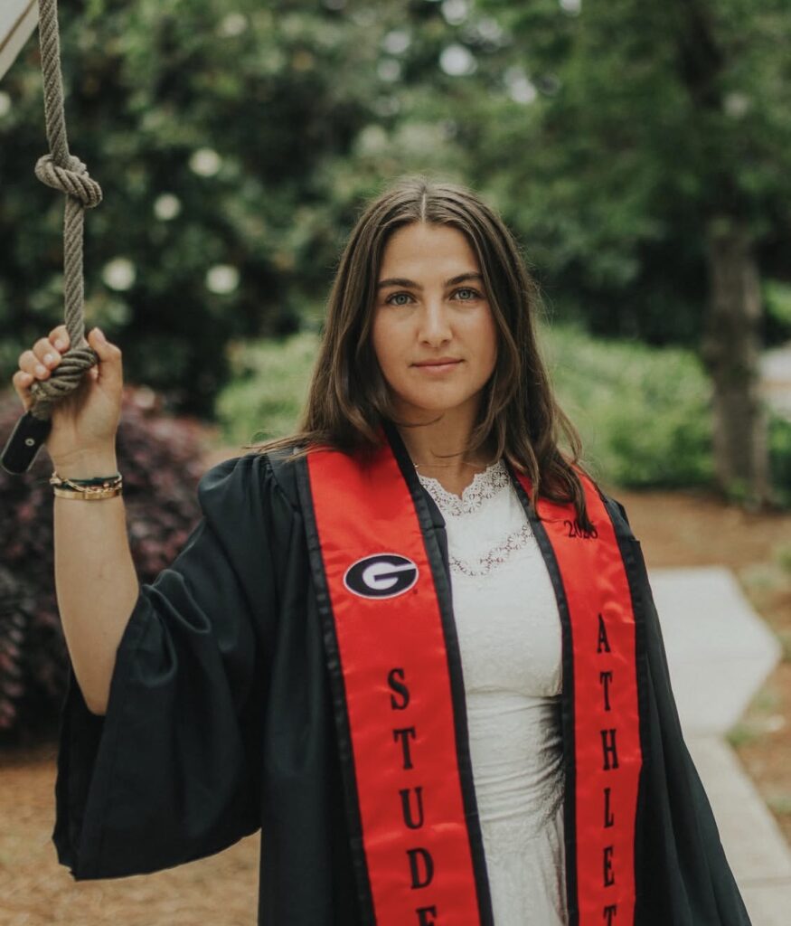 Tess Brown ’22